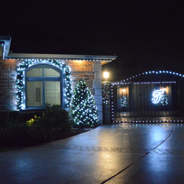 Christmas Light Installation  DIY COTTON CLOUD WITH CHRISTMAS LIGHTS